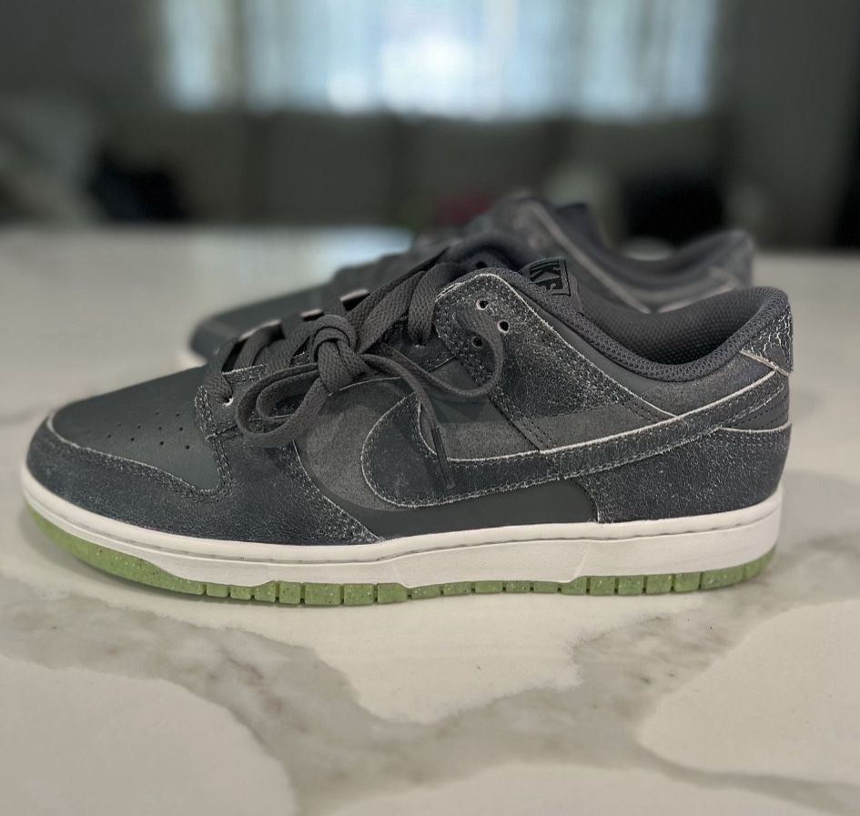 Nike Halloween Dunks