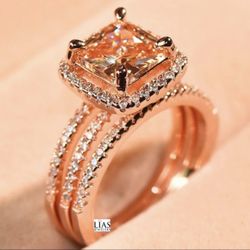 New 18k Rose Gold Wedding Ring Set 