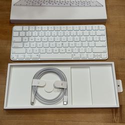 Apple Magic Keyboard