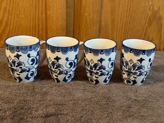 Set of 4 NEW Blue - White 4” Pfaltzgraff Stoneware Mugs
