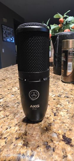 AKG P120 MICROPHONE