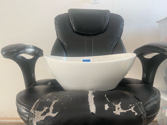 White Ceramic Sink Bowl