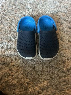 Crocs Kids Size 12C 