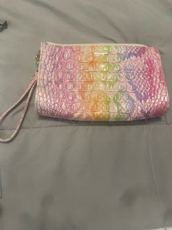 Brahmin Melbourne Daisy Large Zip Wristlet