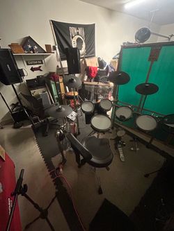 Drum kit