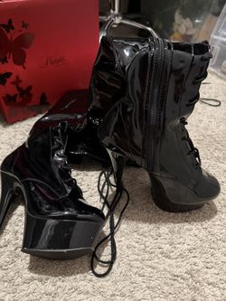 HIGH THIGH LATEX SEXY HEELS