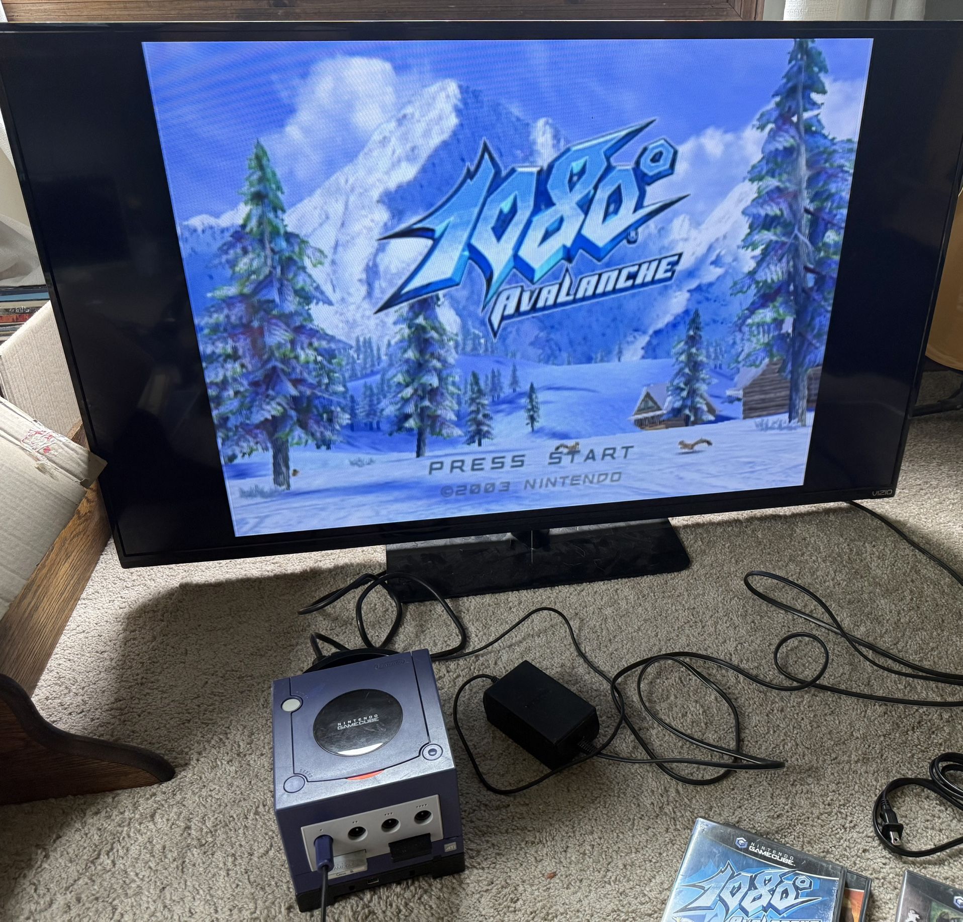 GameCube Console / Controllers / Games