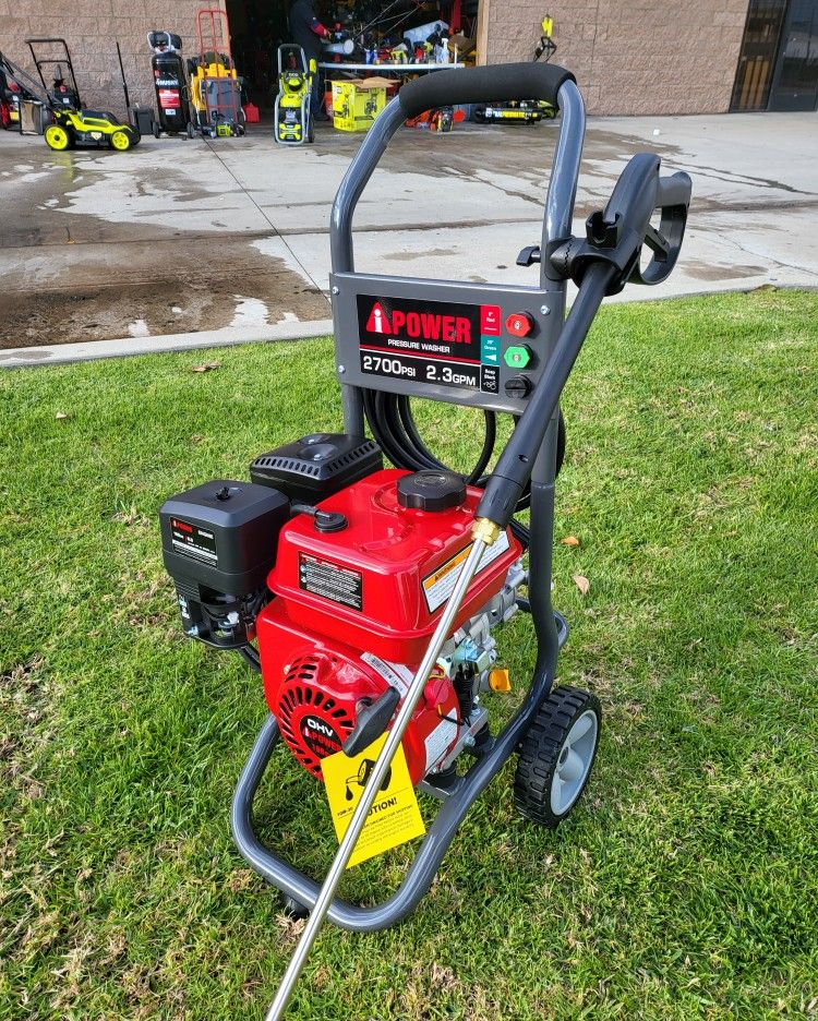 i Power 2700 PSI PRESSURE WASHER GASOLINE $269