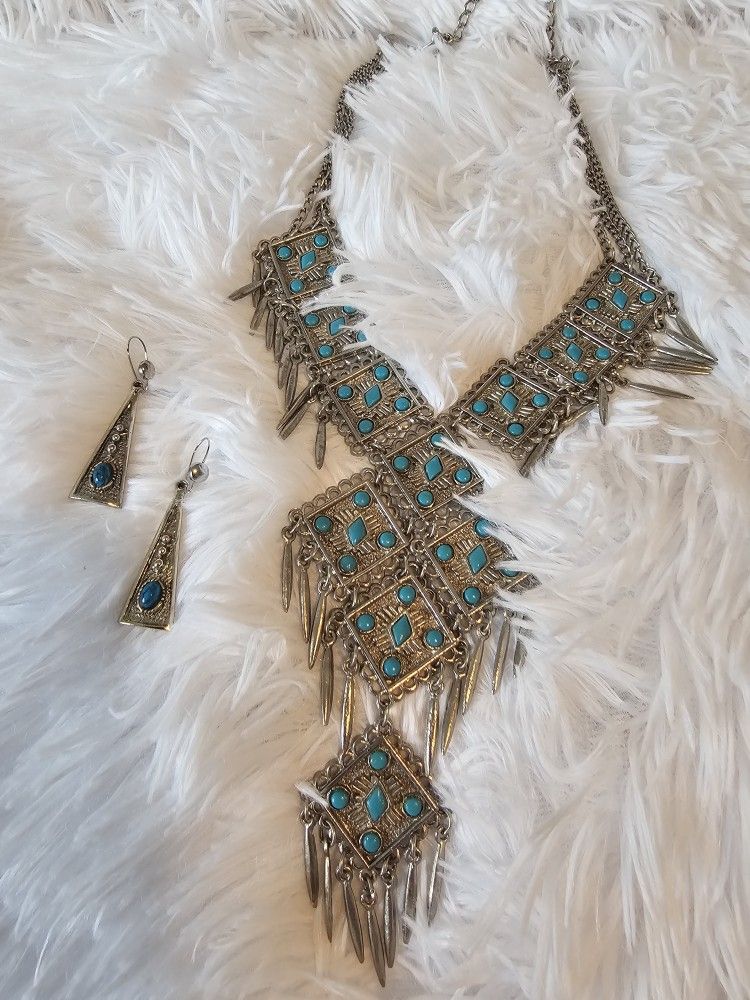 $75.00 - Statement Necklace & Earings Set! Vintage Lisner Brand! Weighted Silver Tone & Blue Turquoise Gems!