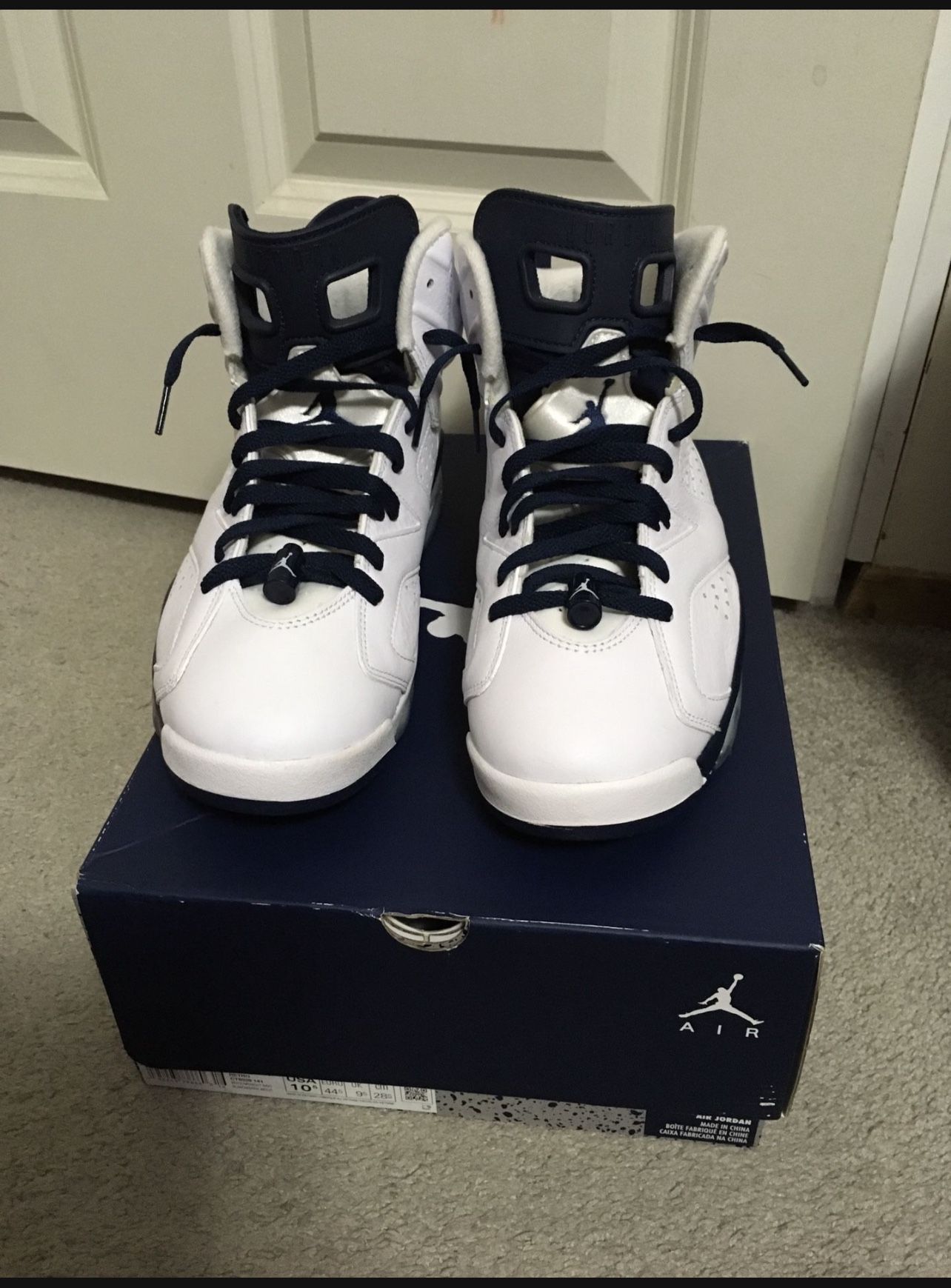 VNDS JORDAN 6 MIDNIGHT SIZE 10.5