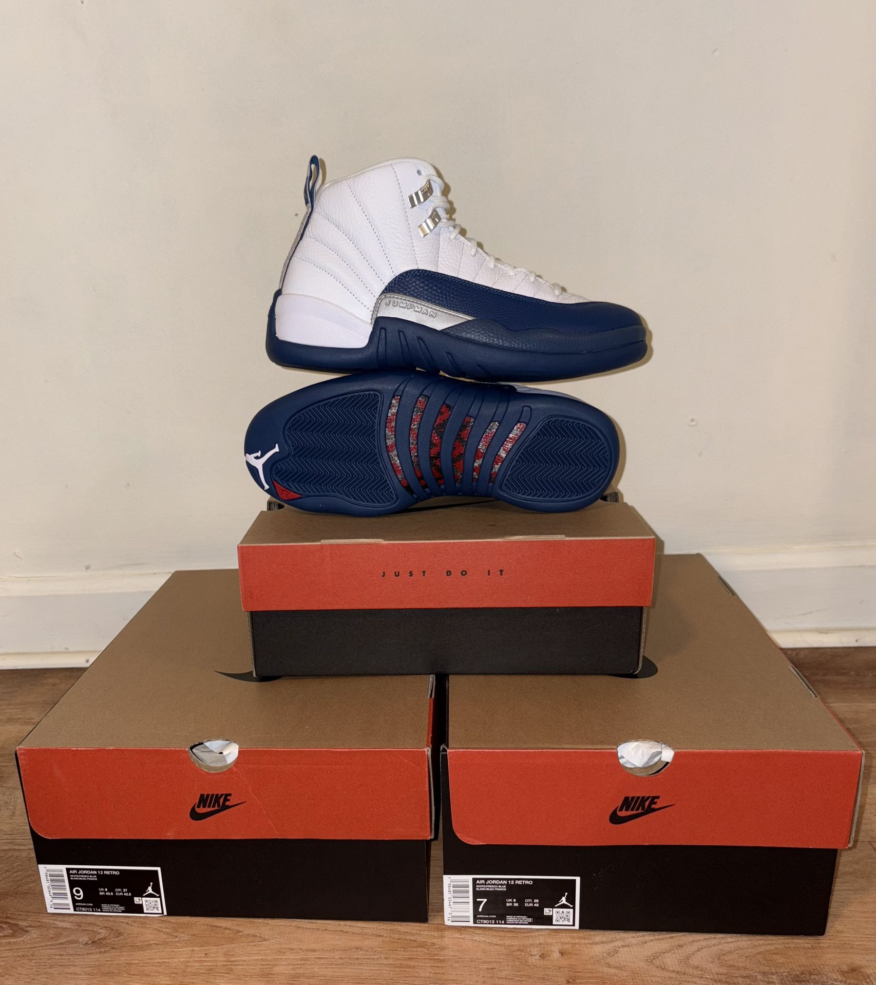 Air Jordan 12 “ French Blue “ 