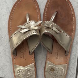 Check Rogers Gold  Bow Sandals