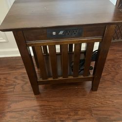 Wooden End Table with Built-in Charging Station 
