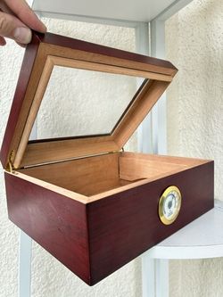 Mantello Wooden Cigar Humidor w/ Glass Top, Hygrometer, Humidifier