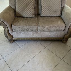 Gently used living room set
