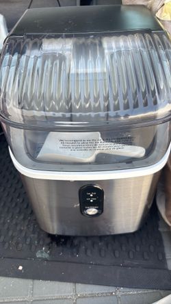 Ice maker