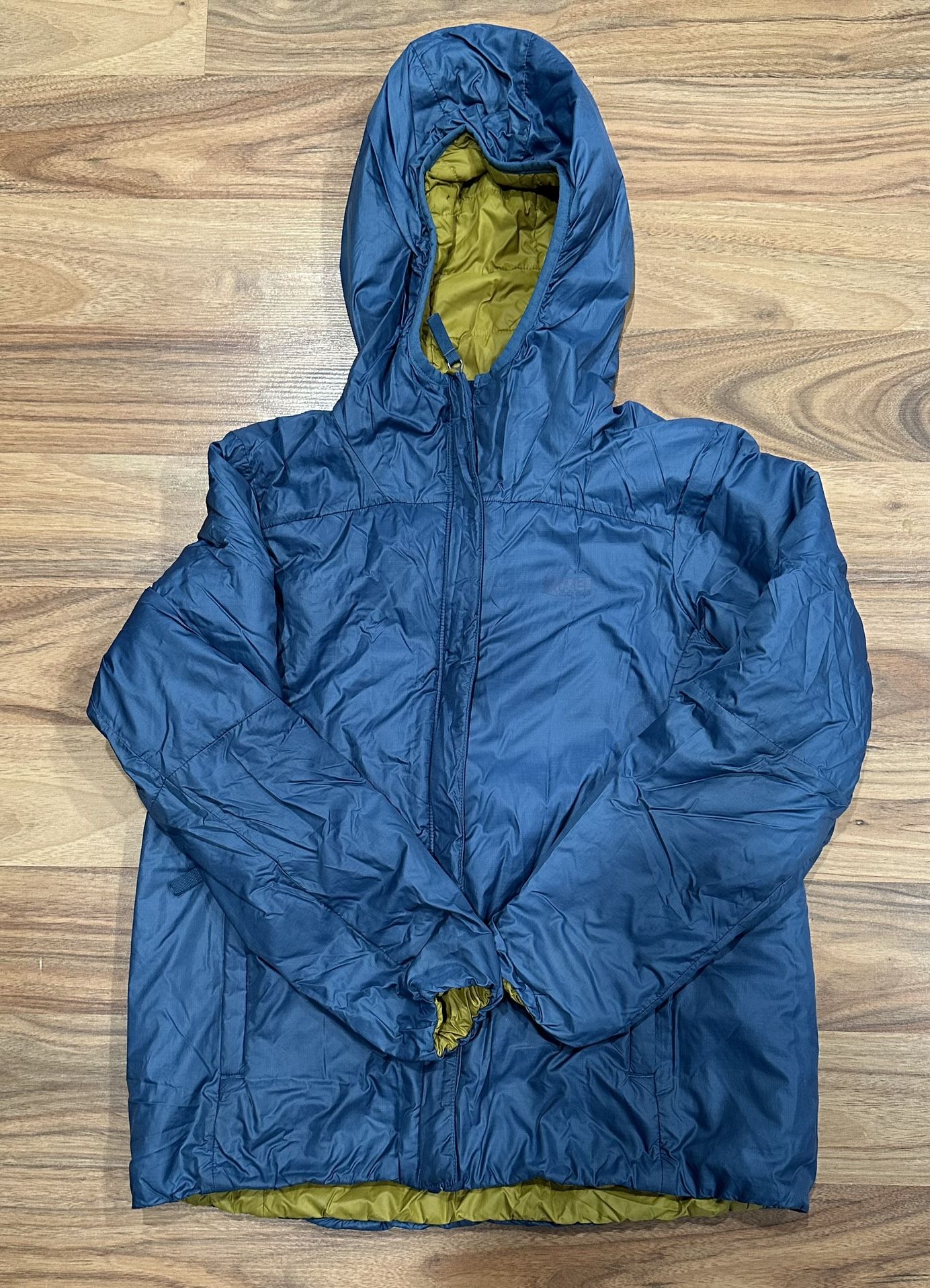 REI kid’s reversible jacket size M