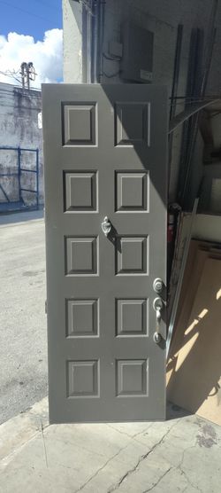 Exterior all metal door top bottom size corners approximately 33.75x93 good condition