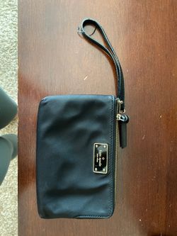 Kate spade wristlet wallet