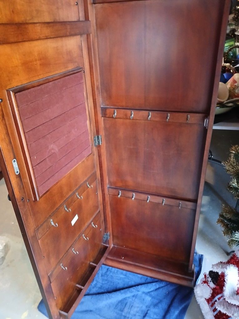 Kirkland Jewerly Armoire