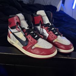 Off White Jordan 1 Chicago - Size 11