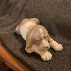 LLADRO Vintage “sleepy Pup” (Beagle)