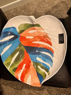 Serving tray