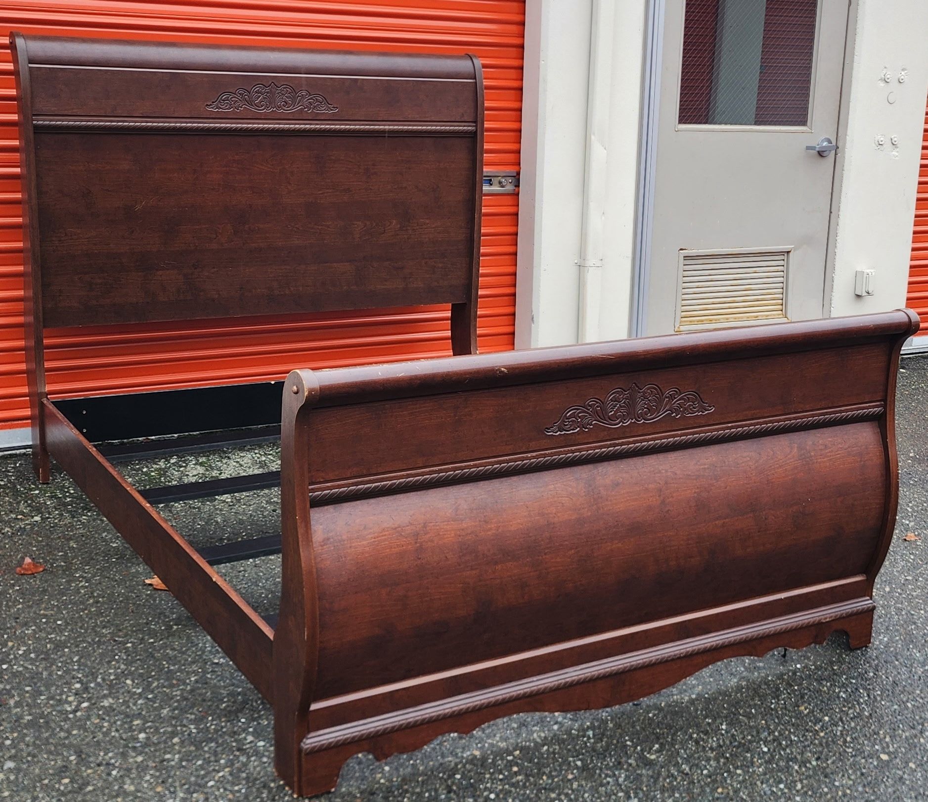 Beautiful Wood Bed Frame Queen Size