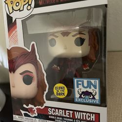 Funko Pop Exclusive Marvel Glow In The dark Scarlet Witch