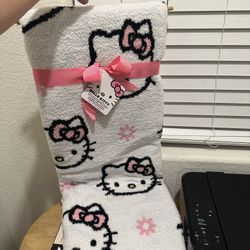 HELLO KITTY SUPER SOFT BLANKET THROW 