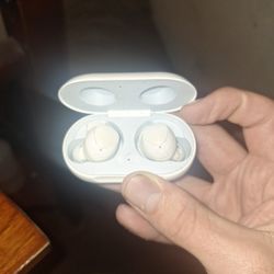 Samsung Bluetooth Headphones