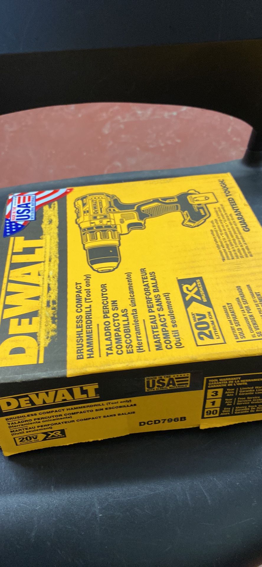 with Tool Connect Cordless Brushless 1/2 in. Hammer Drill/Driver (Tool-Only) Solo Herramienta $110)