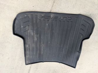 16 Subaru outback weather tech trunk mat