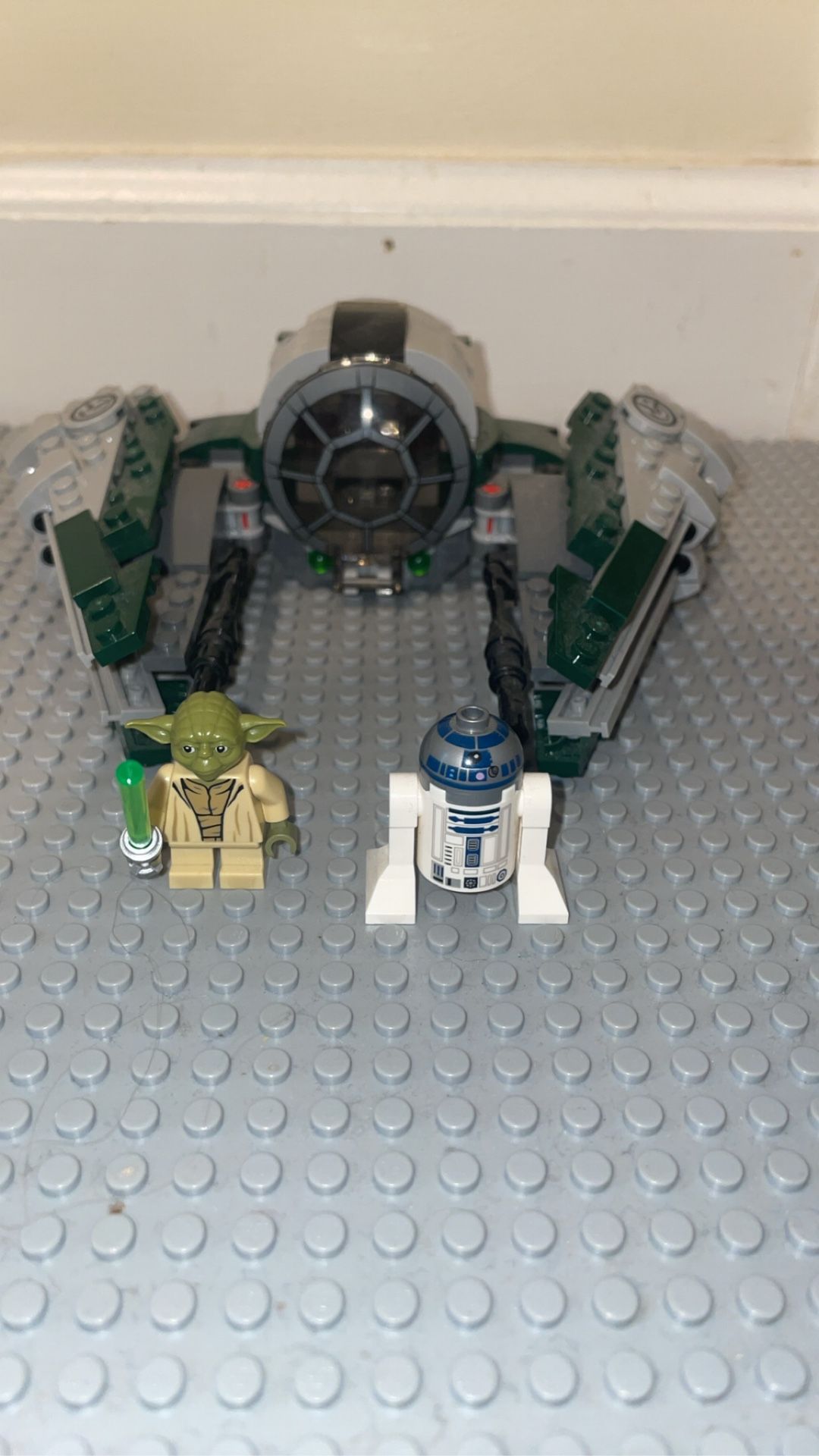 LEGO Star Wars 75168 Yoda's Jedi Starfighter