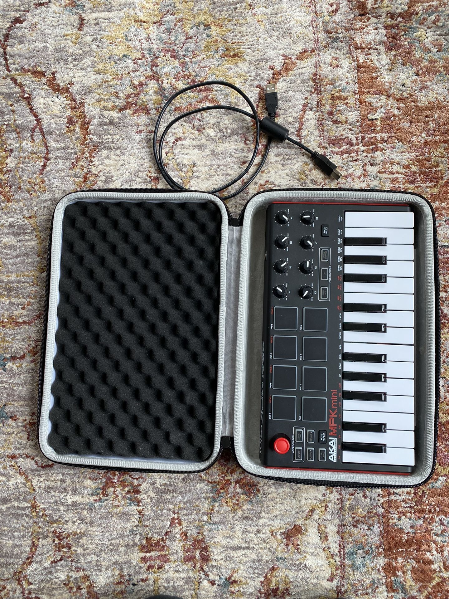 AKAI Mini Midi Controller