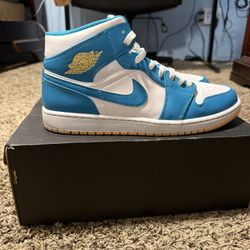 Air Jordan 1 mid Aquatone 