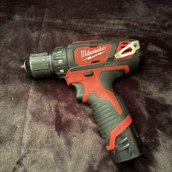 milwaukee 3/8 drill driver