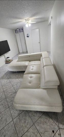 White L shape Sofa - City Furniture