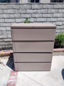 Lateral File Cabinet 36" Wide, 4 Drawer, Tan