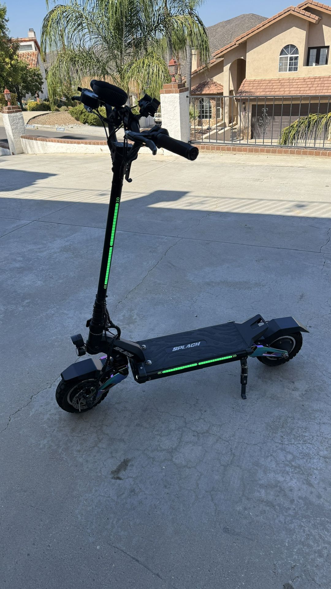 Splatch Titan Chameleon Jade 2600W Electric Scooter