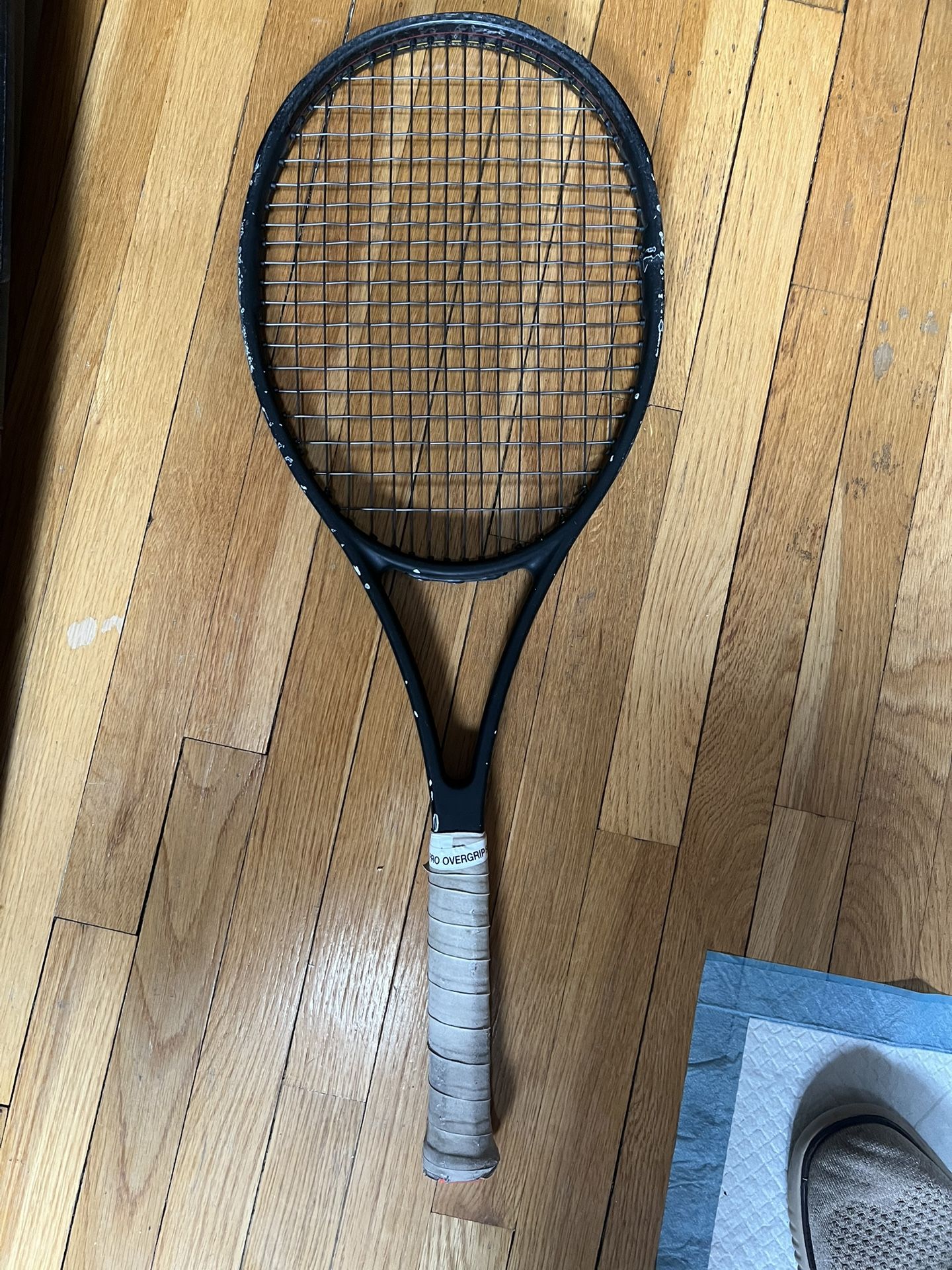 Adult Wilson Pro Staff Tennis Racquet