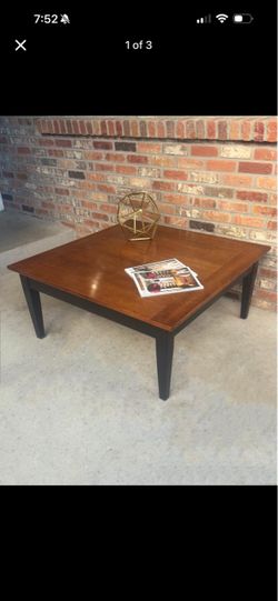 Vintage Lane Coffee Table l Mid-Century Modern (MCM) Style