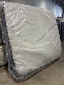 KING MÁTTRESS HELIX PILLOWTOP