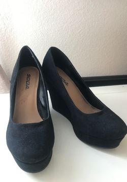 Soda Black wedges