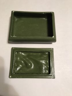1980’s Vintage Jamar Mallory Green & Gold Ceramic Dragon Trinket Box Thumbnail