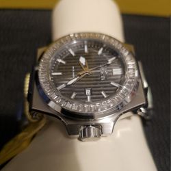 ""🚨❤️💘💙💌💝🎁🚨PERFECT GIFT FOR VALENTINE'S DAY"" NEW MEN'S LUXURY BIG FACE ORIGINAL AKULA CRYSTAL SWISS QUARTZ INVICTA  SILVER TONE WATCH.