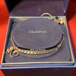 New In Box Brilliance Crystal Bracelet For Grandma