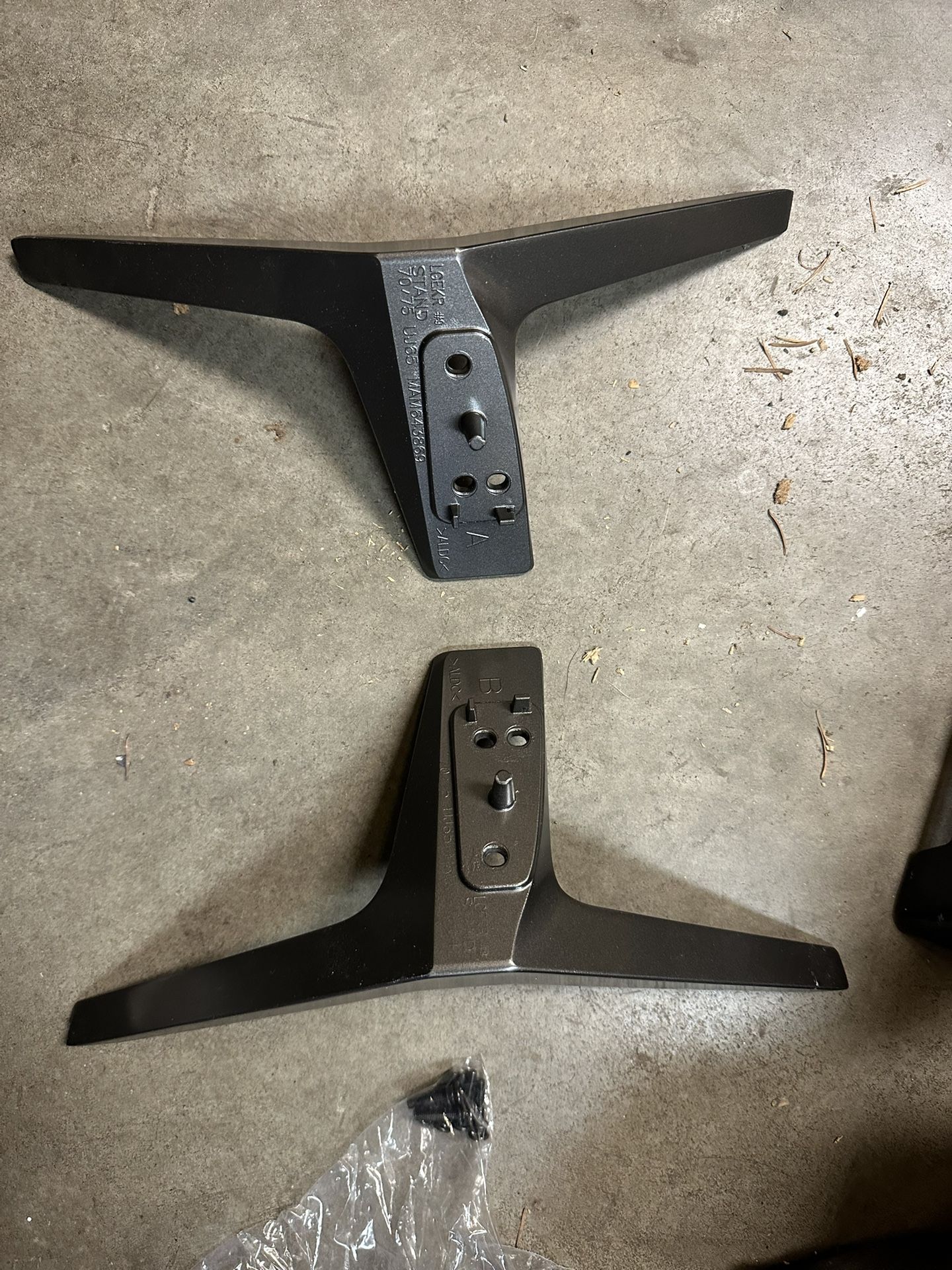 Universal TV Stand Legs (Set of 2)