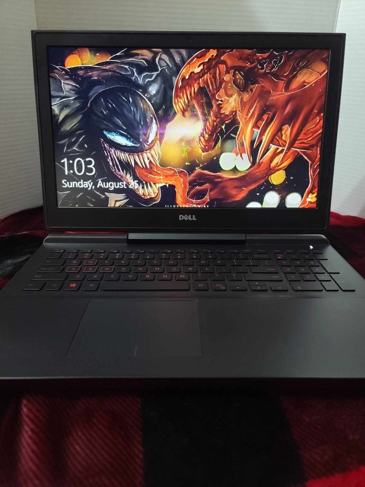 Dell Inspiron 15 7000 Windows 10 Pro Gaming Laptop