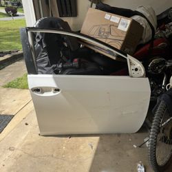 Toyota Corolla 2014-2019 Right passenger Side Door